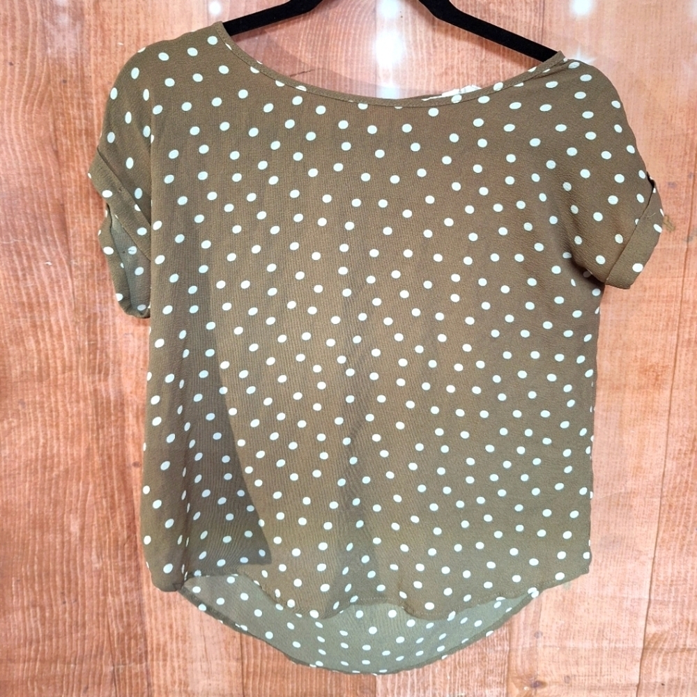 PINK ROSE SIZE SMALL TAN POLKA-DOT BLOUSE